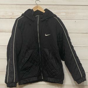 Vintage Embroidered Nike puffer jacket size XL